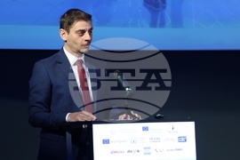 Конференция „Образование 4.0: Изкуствен интелект, Киберсигурност и Дигитално Бъдеще с Еразъм+“