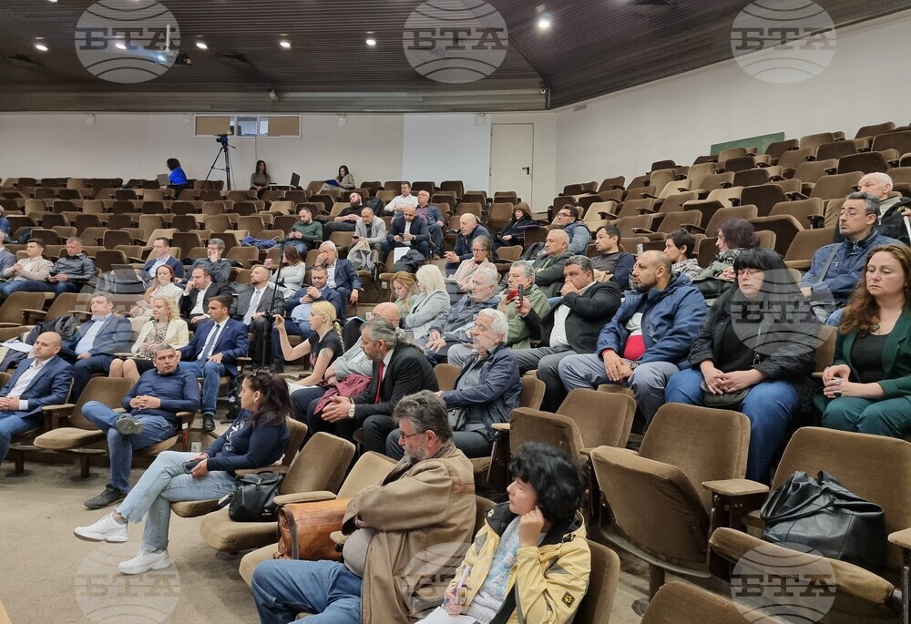 Писателят Коста Радев получава Голямата награда „Варна“ за изключителни постижения в областта на културата