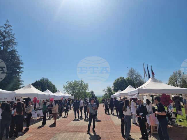 Студенти и ученици от цяла България се включиха в пролетния Фестивал на знанието в Тракийския университет