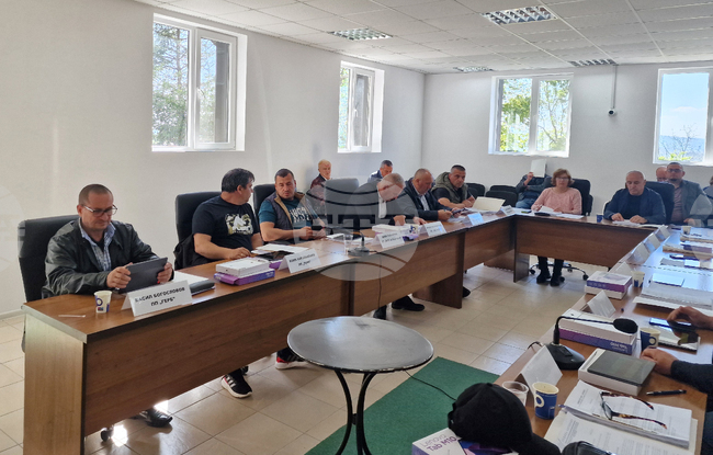 Общинският съвет в Антоново учреди право на прокарване на физическа инфраструктура и електронна съобщителна мрежа на мобилен оператор