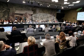 Дискусия - добродетели и религии в българските училища