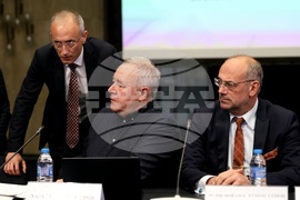 Дискусия - добродетели и религии в българските училища