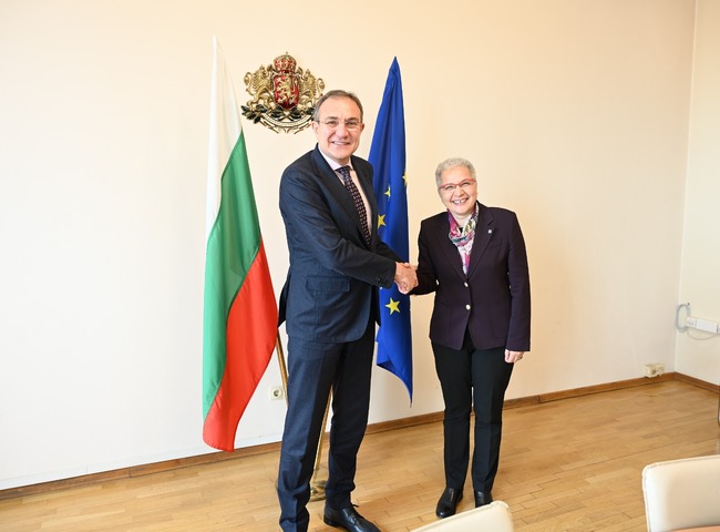 Министър Гуцанов обсъди подкрепата за уязвимите групи с представителя на Върховния комисариат за бежанците към ООН