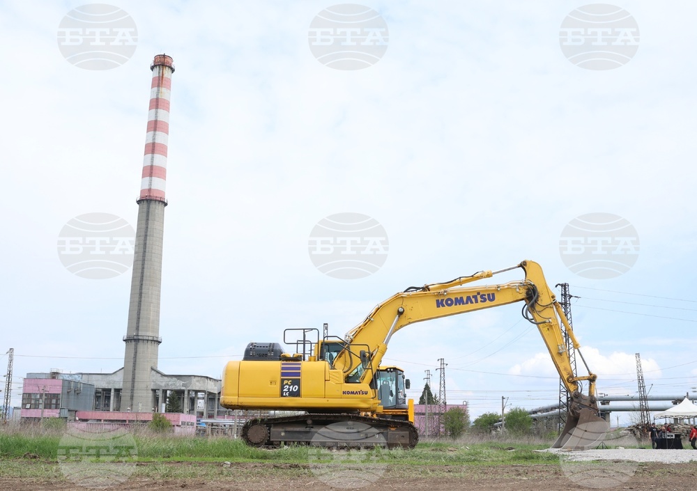 Село Волуяк - Гроздан Караджов - Мултимодална логистична платформа София-Запад - строителство