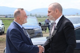 Село Волуяк - Гроздан Караджов - Мултимодална логистична платформа София-Запад - строителство