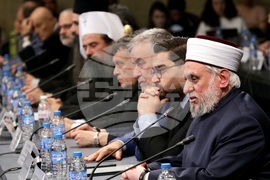 Дискусия - добродетели и религии в българските училища