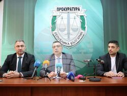 Бургас - прокуратура - ГДБОП - брифинг