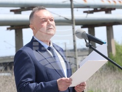 Село Волуяк - Гроздан Караджов - Мултимодална логистична платформа София-Запад - строителство