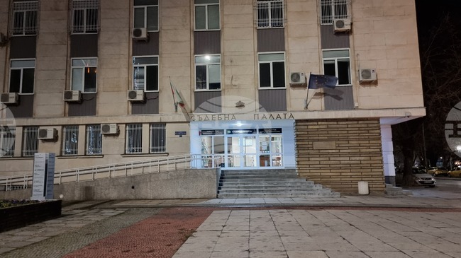 Окръжна прокуратура – Габрово ръководи разследване по досъдебно производство за пожара в склад за боеприпаси край село Белица