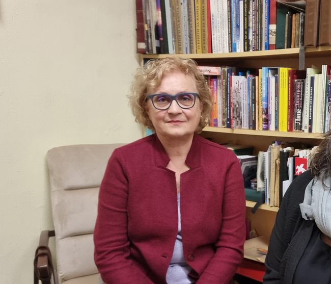 Българите предпочитат да карат немски коли, но имат предубеждения към немската литература, каза преводачката Жанина Драгостинова