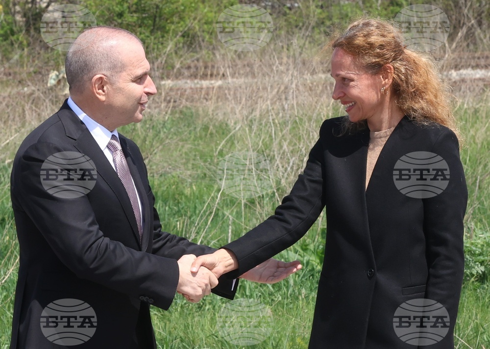 Село Волуяк - Гроздан Караджов - Мултимодална логистична платформа София-Запад - строителство