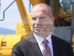 Село Волуяк - Гроздан Караджов - Мултимодална логистична платформа София-Запад - строителство