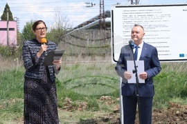 Село Волуяк - Гроздан Караджов - Мултимодална логистична платформа София-Запад - строителство