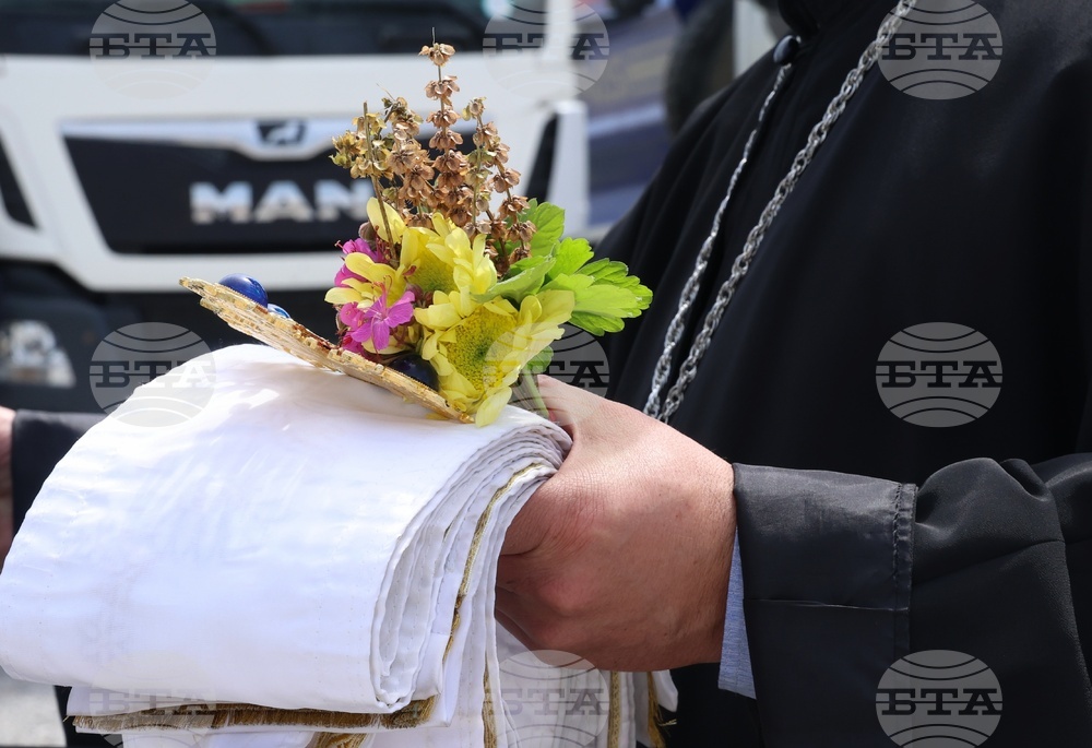 Село Волуяк - Гроздан Караджов - Мултимодална логистична платформа София-Запад - строителство