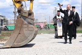 Село Волуяк - Гроздан Караджов - Мултимодална логистична платформа София-Запад - строителство