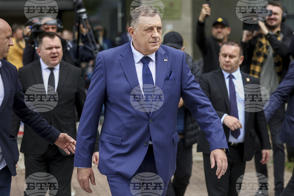 Издирваният от правосъдието босненски сръбски лидер Милорад Додик отново е в Москва