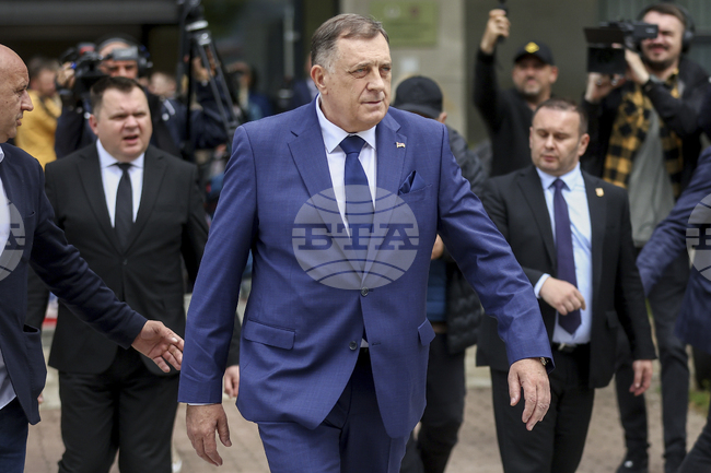 Издирваният от правосъдието босненски сръбски лидер Милорад Додик отново е в Москва