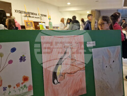 Самоков - школа по рисуване - ученици - изложба