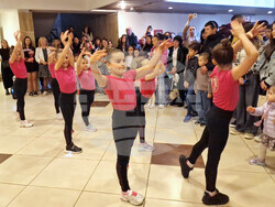 Самоков - школа по рисуване - ученици - изложба