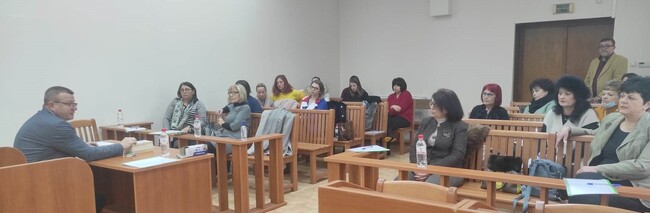 Окръжен съд – Търговище: Новоизбраните съдебни заседатели към Окръжен съд – Търговище преминаха начално обучение