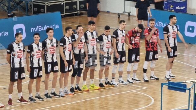 Волейболният Локомотив Авиа пусна в продажба абонаментите карти за новия сезон