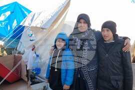 Турция - земетресение - Нурдагъ - бедстващи хора - палатков лагер