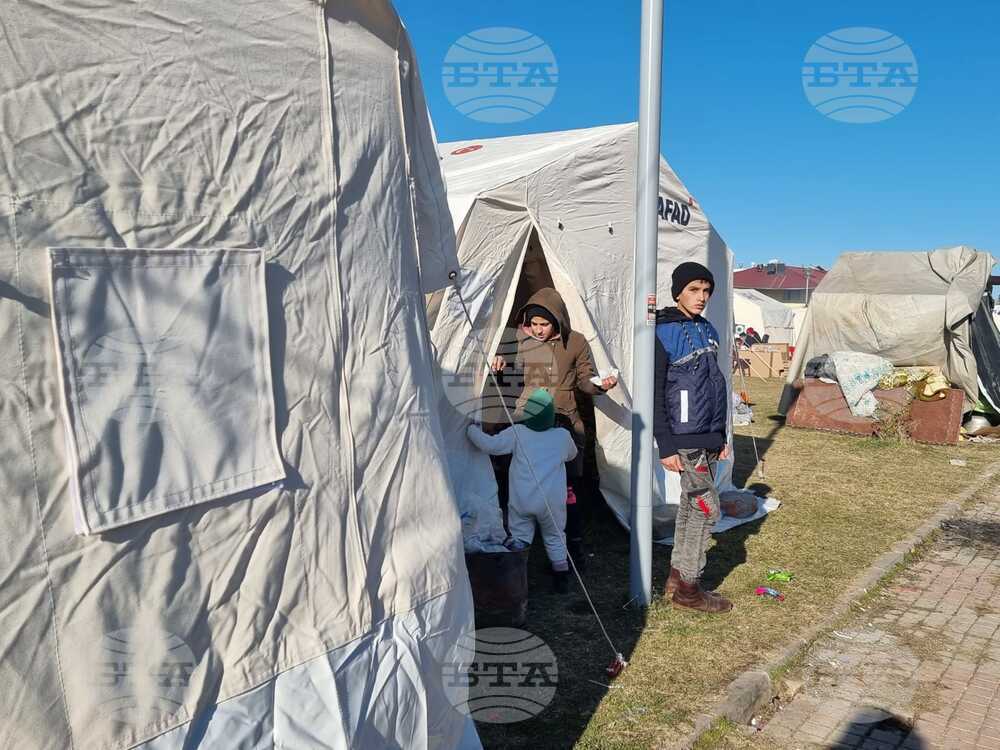 Tent Camps in Devastated Nurdagi Overflow