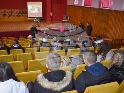 Снимка: Община Разград - Заместник-кметовете Добрин Добрев и Хабибе Расим се срещнаха с директора на Филиал Велико Търново на Медицински университет-Варна доц. Диана Димитрова 