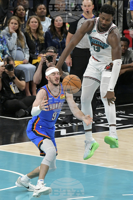 Оклахома Сити се възползва от контузия на Джа Морант и преодоля 29 точки изоставане срещу Мемфис в плейофите на НБА