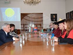 Снимка: Русенски университет „Ангел Кънчев“ - Русенският университет удостои видния монголски учен проф. Камба Лама Дамдинсуран Нацагдорж с почетното звание „Доктор хонорис кауза“