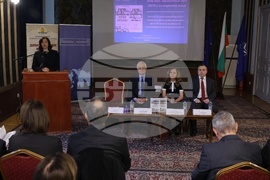 „Хага 2025: хоризонтът пред НАТО и българската визия“ - дискусия