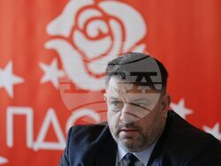 Дискусия - „Погледни отвъд страха: Заедно срещу насилието“