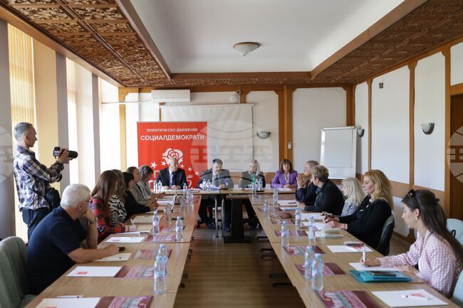 За нулева толерантност към домашното насилие се обяви вицепремиерът Атанас Зафиров