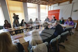 Дискусия - „Погледни отвъд страха: Заедно срещу насилието“