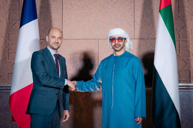 УАМ: Външните министри на ОАЕ и Франция обсъждиха укрепването на стратегическите отношения