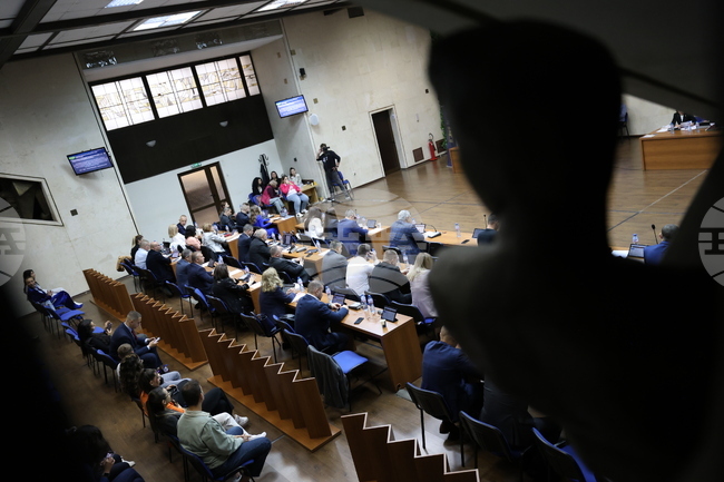 Общинските съветници в Благоевград одобриха предложение за отпускането на помощ от по 4000 лв. на семейства с репродуктивни проблеми