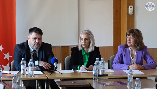 За нулева толерантност към домашното насилие се обяви вицепремиерът Атанас Зафиров