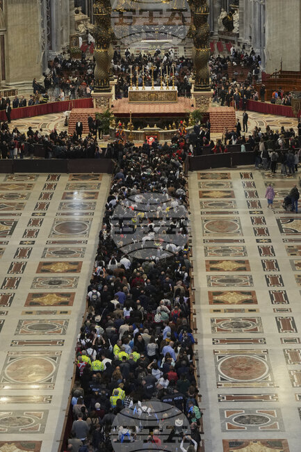 Папа Франциск - скромност и щедрост