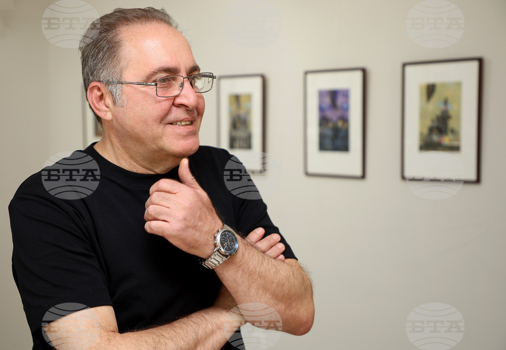 Изложба с опити за летене и фрагменти от мечти показва Димо Колибаров във Варна