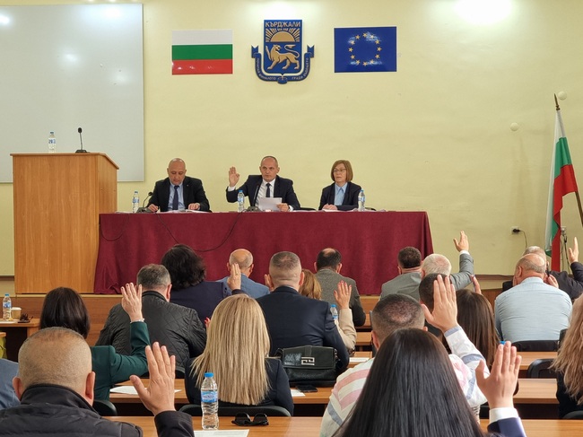 Като по-добро от очакваното определи кметът Ерол Мюмюн изпълнението на оздравителната програма на община Кърджали 