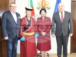 Снимка: Областна администрация Русе - Областният управител на Русе Анатоли Станев се срещна с извънредния и пълномощен посланик на Монголия в Република България Н. Пр. Лхагвасурен Саянаа. 