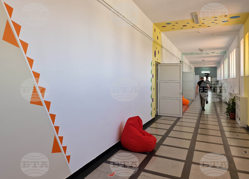 Самоков - Обединено училище "Неофит Рилски" - СТЕМ център - откриване