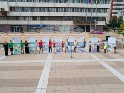 Снимка: Професионална техническа гимназия "Иван Райнов" - Ямбол