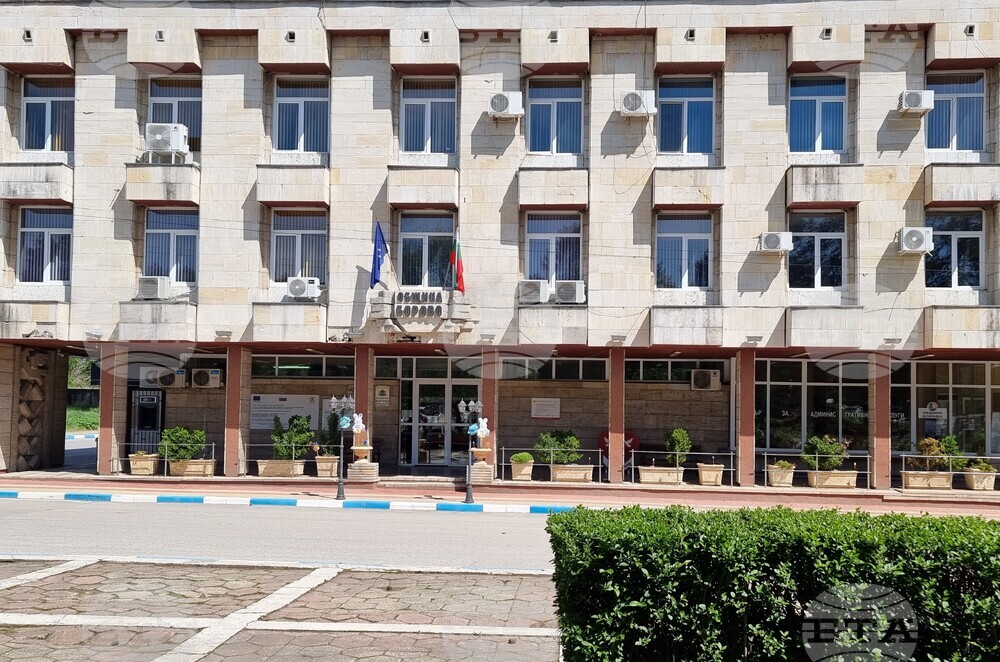 Общинските съветници в Борово, Русенско, ще разгледат предложение за промяна на възнагражденията си