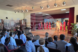 Добрич - Стефан Цанев - ученици - пиеса