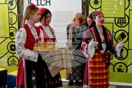 Бургас - посланик на Австрия -  „Климат и аз“ (Klima & Ich) - изложба