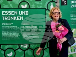 Бургас - посланик на Австрия -  „Климат и аз“ (Klima & Ich) - изложба