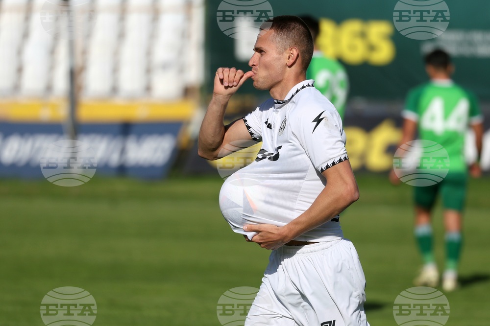 Футбол - „Славия“ - „Хебър“