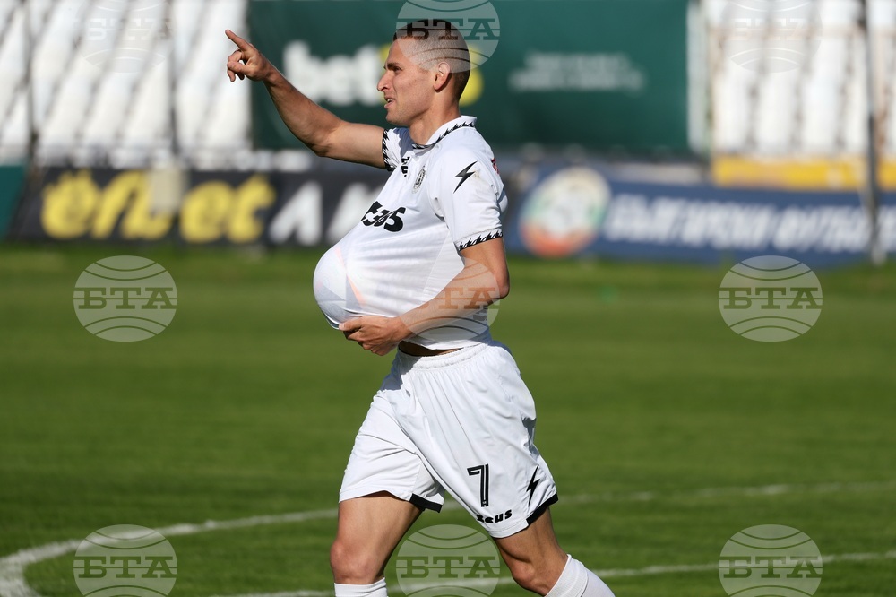 Футбол - „Славия“ - „Хебър“