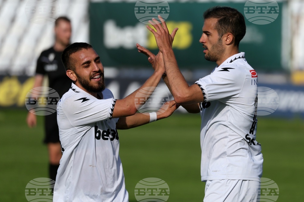 Футбол - „Славия“ - „Хебър“